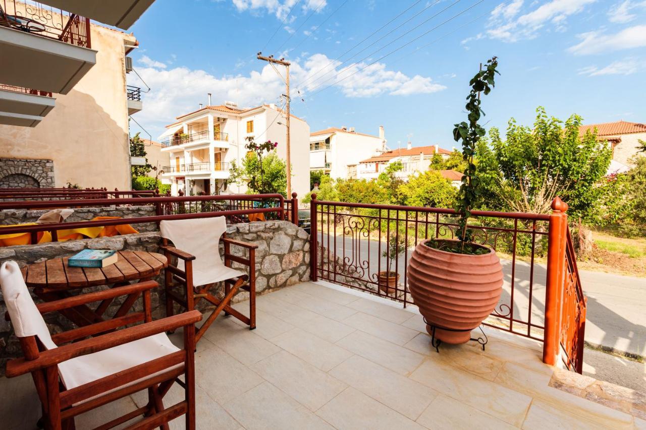 Seaside Dukes Villas Parálion Ástros Bagian luar foto