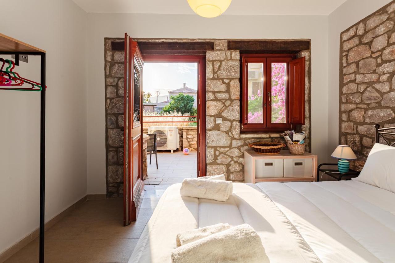 Seaside Dukes Villas Parálion Ástros Bagian luar foto