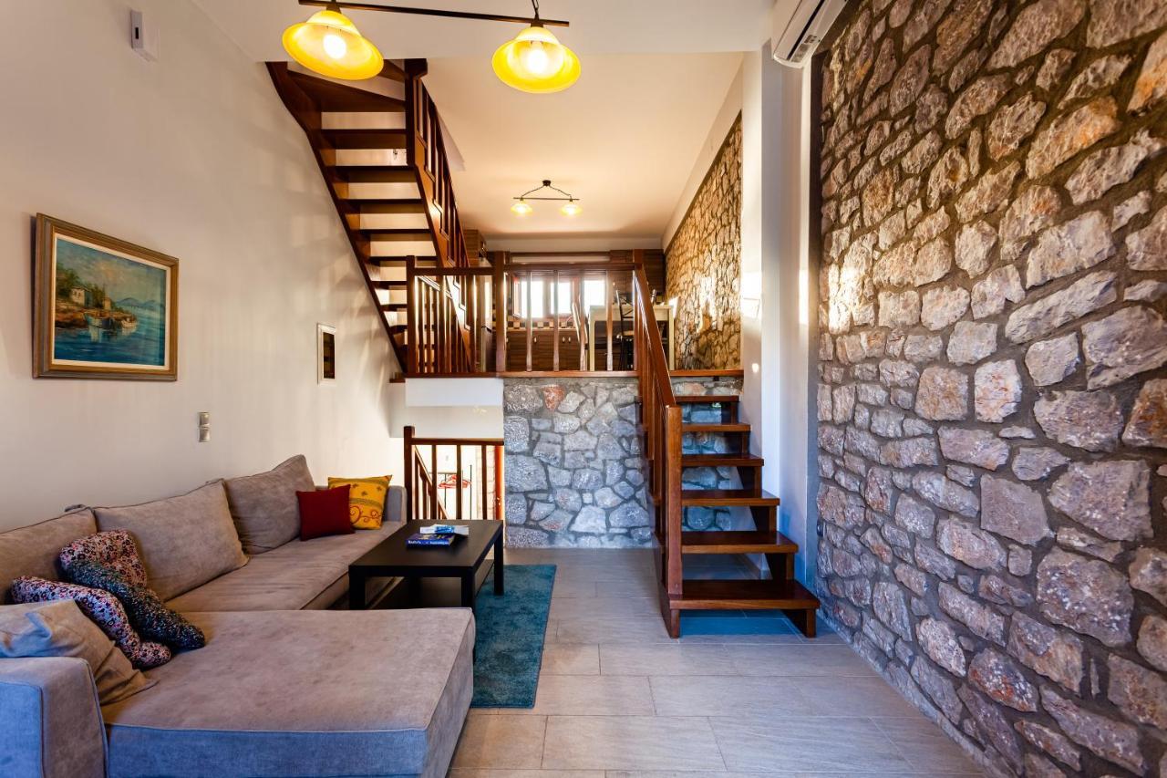 Seaside Dukes Villas Parálion Ástros Bagian luar foto