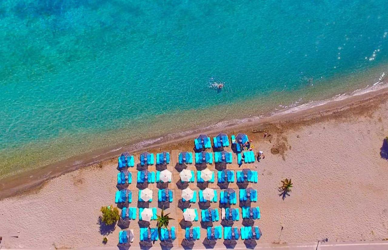 Seaside Dukes Villas Parálion Ástros Bagian luar foto